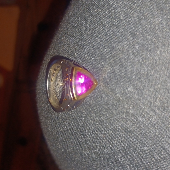 Designer John Atencio silver & 18k ring w/stone - Picture 7 of 7